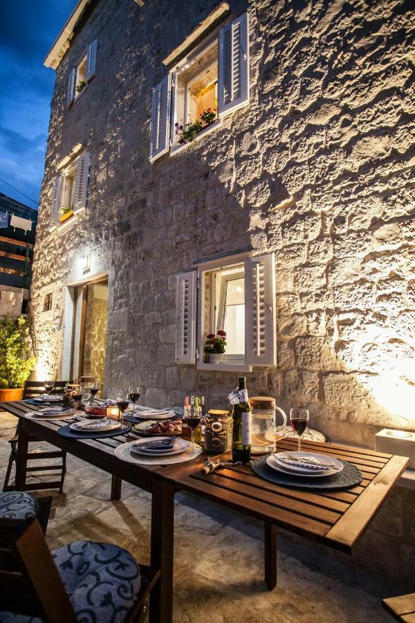 Villa Lucia Трогир Экстерьер фото